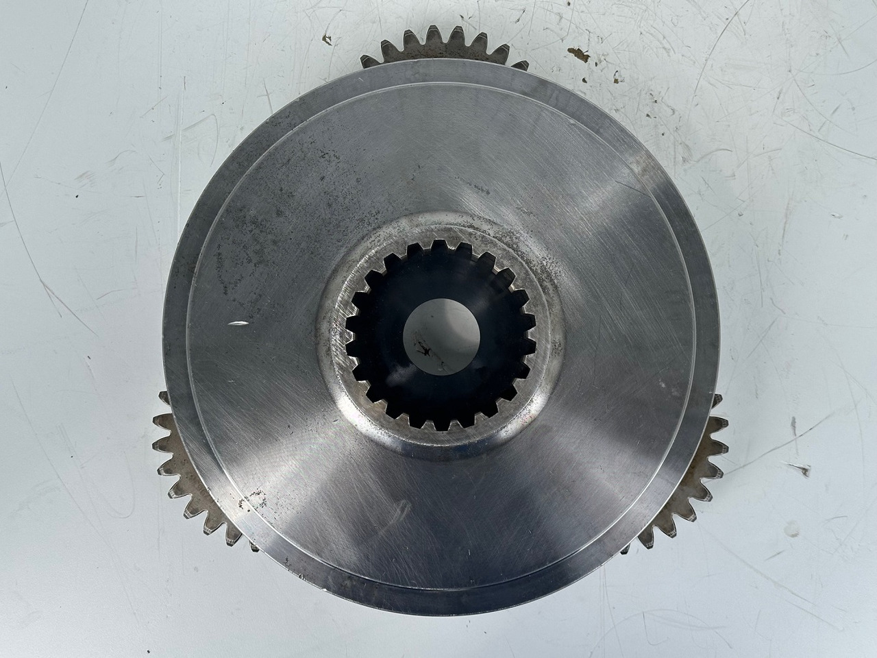 Mando final para Excavadora de cadenas Liebherr Planetenträger ID-Nr.90024938 mit Planetenräder ID-Nr.90024939. FAT400P112 -FAT400P130 - FAT400P139. LO1936,LOS926,R926,R928,R930,R934,R936,R940,R944,R946,R950 T. #H1.6569.90024939#: foto 6 Mando final para Excavadora de cadenas Liebherr Planetenträger ID-Nr.90024938 mit Planetenräder ID-Nr.90024939. FAT400P112 -FAT400P130 - FAT400P139. LO1936,LOS926,R926,R928,R930,R934,R936,R940,R944,R946,R950 T. #H1.6569.90024939#: foto 6