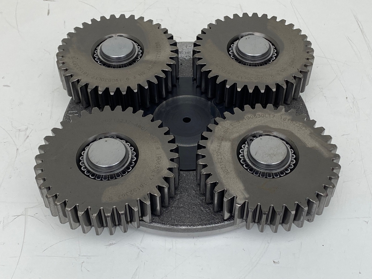 Liebherr Planetenträger ID-Nr.90216230 mit Planetenrad ID-Nr.90216231. R926-1715 - R928-1715 - R930-1716. #PL-PO161# - Reductor de giro para Maquinaria de construcción: foto 1 Liebherr Planetenträger ID-Nr.90216230 mit Planetenrad ID-Nr.90216231. R926-1715 - R928-1715 - R930-1716. #PL-PO161# - Reductor de giro para Maquinaria de construcción: foto 1