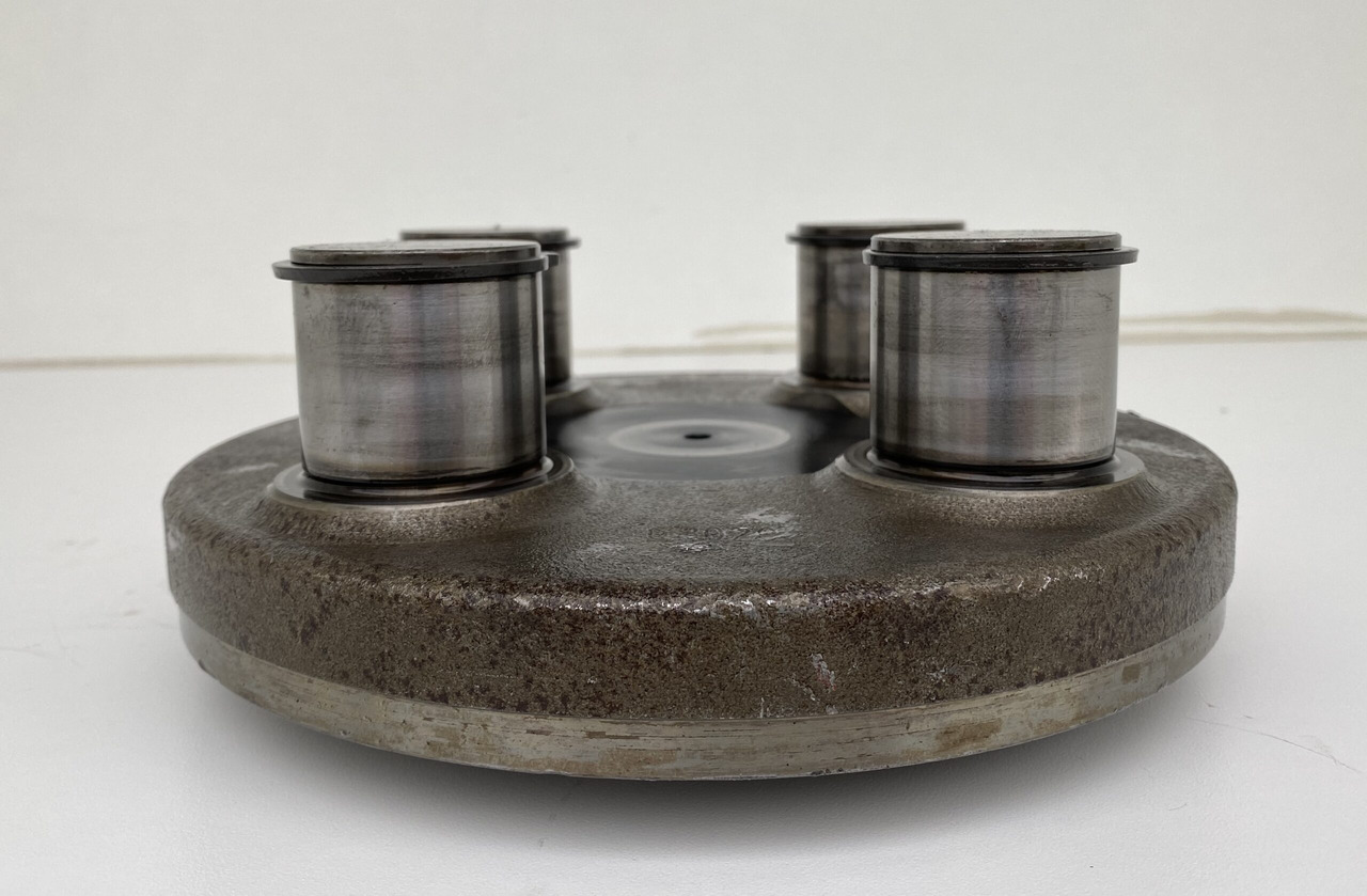 Liebherr Planetenträger ID-Nr.944306303 - ID-Nr.9443063. A924,A928,A932,A934,LH30,LH35,R906,R916,R922,R924,R926,R932,R934,R944 T. #4603# - Reductor de giro para Maquinaria de construcción: foto 5 Liebherr Planetenträger ID-Nr.944306303 - ID-Nr.9443063. A924,A928,A932,A934,LH30,LH35,R906,R916,R922,R924,R926,R932,R934,R944 T. #4603# - Reductor de giro para Maquinaria de construcción: foto 5