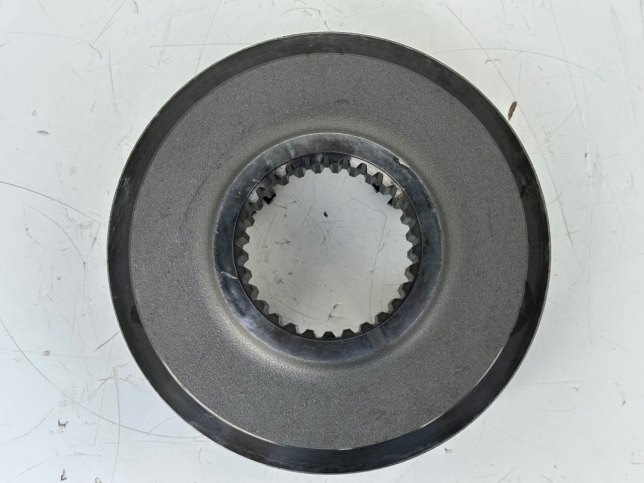 Liebherr Planetenträger ID-Nr.944306303 - ID-Nr.9443063. A924, A934, LH30, LH35, R906, R916, R922, R924, R926, R932, R934, R944. #PLANT2366-0250# - Reductor de giro para Maquinaria de construcción: foto 5 Liebherr Planetenträger ID-Nr.944306303 - ID-Nr.9443063. A924, A934, LH30, LH35, R906, R916, R922, R924, R926, R932, R934, R944. #PLANT2366-0250# - Reductor de giro para Maquinaria de construcción: foto 5