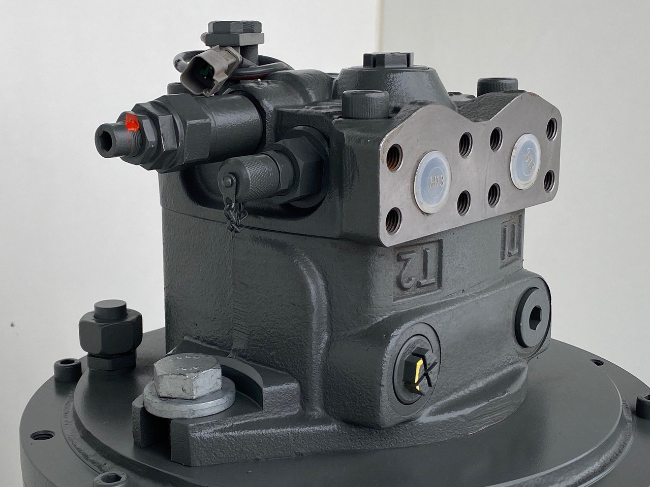 Reductor de giro para Excavadora de cadenas nuevo Liebherr Schwenkantrieb Typ:SAT325/294. ID-Nr.12496653 - ID-Nr.12496655 - ID-Nr.12496656 mit Liebherr Hydraulikeinbaumotor Typ:FMF090. ID-Nr.12474402. R936 K-LC, R936 K-NLC, R936 K-SLC.  #0220#207#: foto 10 Reductor de giro para Excavadora de cadenas nuevo Liebherr Schwenkantrieb Typ:SAT325/294. ID-Nr.12496653 - ID-Nr.12496655 - ID-Nr.12496656 mit Liebherr Hydraulikeinbaumotor Typ:FMF090. ID-Nr.12474402. R936 K-LC, R936 K-NLC, R936 K-SLC.  #0220#207#: foto 10