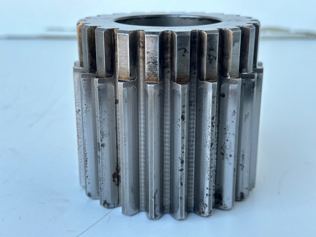 Liebherr Sonnenrad ID-Nr.90016258. FAT400P112,FAT400P130,FAT400P139,LOS1936,LOS926,R926,R928,R930,R934,R936,R938,R940,R944,R946,R950T. #90016258.06.08# - Mando final para Excavadora de cadenas: foto 4 Liebherr Sonnenrad ID-Nr.90016258. FAT400P112,FAT400P130,FAT400P139,LOS1936,LOS926,R926,R928,R930,R934,R936,R938,R940,R944,R946,R950T. #90016258.06.08# - Mando final para Excavadora de cadenas: foto 4