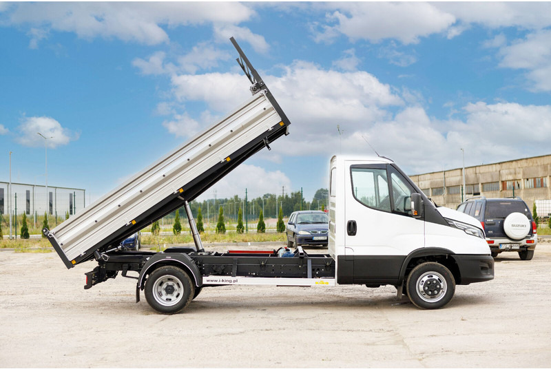 Iveco Daily 50C18 - Volquete furgoneta: foto 2 Iveco Daily 50C18 - Volquete furgoneta: foto 2