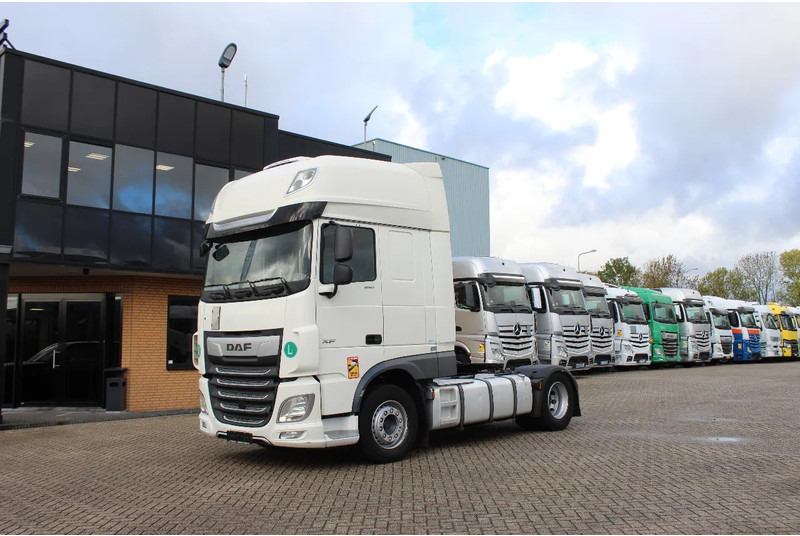 DAF XF 106.480 * RETARDER * BIG TANK * 4X2 * BIG SPACE * - Cabeza tractora: foto 1 DAF XF 106.480 * RETARDER * BIG TANK * 4X2 * BIG SPACE * - Cabeza tractora: foto 1