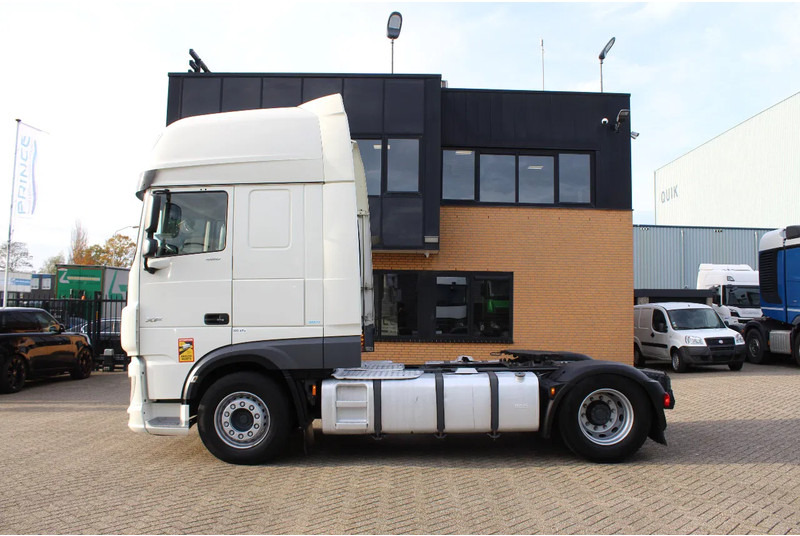 DAF XF 106.480 * RETARDER * BIG TANK * 4X2 * BIG SPACE * - Cabeza tractora: foto 2 DAF XF 106.480 * RETARDER * BIG TANK * 4X2 * BIG SPACE * - Cabeza tractora: foto 2