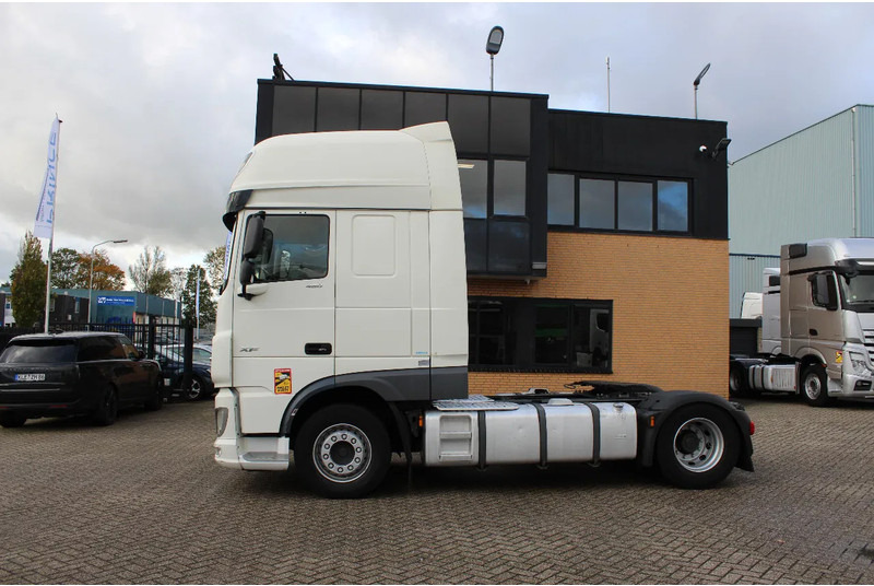 DAF XF 106.480 * RETARDER * BIG TANK * 4X2 * BIG SPACE * - Cabeza tractora: foto 2 DAF XF 106.480 * RETARDER * BIG TANK * 4X2 * BIG SPACE * - Cabeza tractora: foto 2