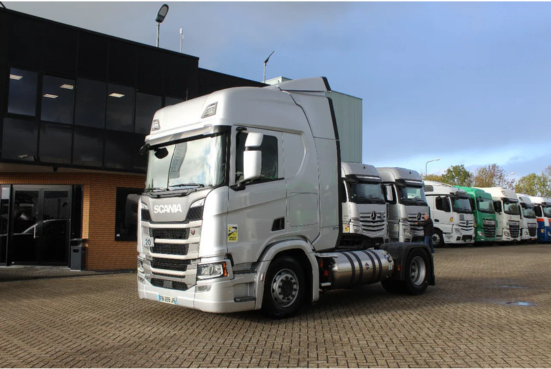 Scania R410 * RETARDER * 4X2 * LNG * top condition !!!! * - Cabeza tractora: foto 1 Scania R410 * RETARDER * 4X2 * LNG * top condition !!!! * - Cabeza tractora: foto 1