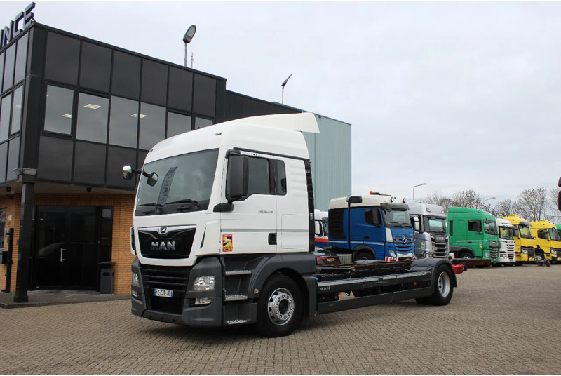 MAN TGX 18.430 * EURO6 * 4X2 * - Camión chasis: foto 1 MAN TGX 18.430 * EURO6 * 4X2 * - Camión chasis: foto 1