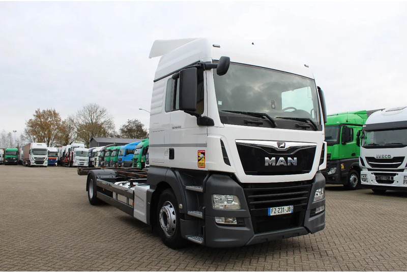 MAN TGX 18.430 * EURO6 * 4X2 * - Camión chasis: foto 5 MAN TGX 18.430 * EURO6 * 4X2 * - Camión chasis: foto 5
