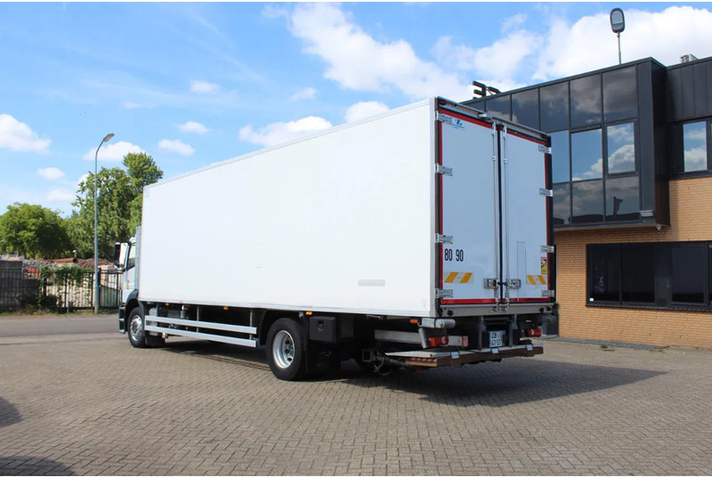 Mercedes-Benz Axor 1829 * MANAUL * EURO5 * 4X2 * CARRIER SUPRA 950 * - Camión frigorífico: foto 5 Mercedes-Benz Axor 1829 * MANAUL * EURO5 * 4X2 * CARRIER SUPRA 950 * - Camión frigorífico: foto 5