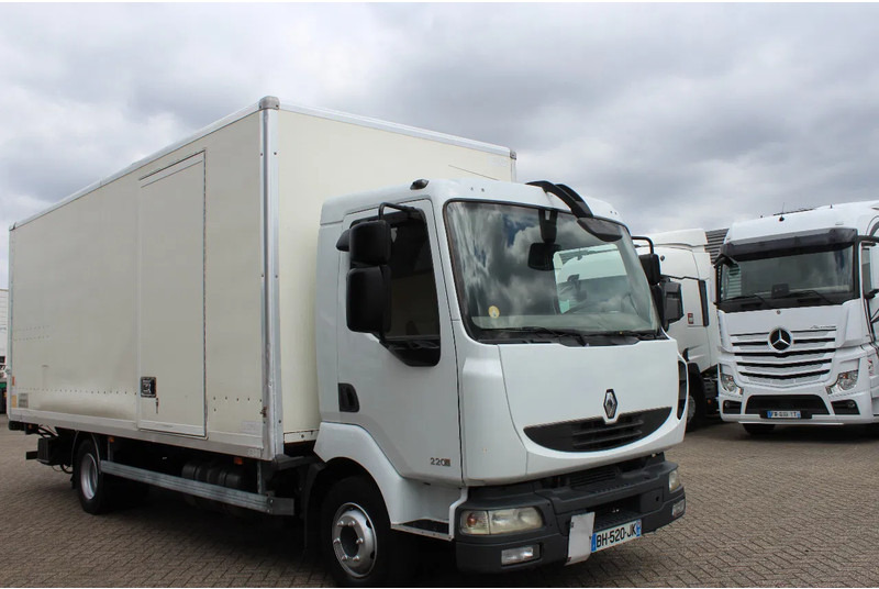 Renault Midlum 220 * EURO5 * MANUAL * - Camión caja cerrada: foto 5 Renault Midlum 220 * EURO5 * MANUAL * - Camión caja cerrada: foto 5