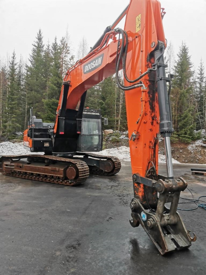 Doosan DX 300 LC-5 / Reserved - Excavadora de cadenas: foto 4 Doosan DX 300 LC-5 / Reserved - Excavadora de cadenas: foto 4