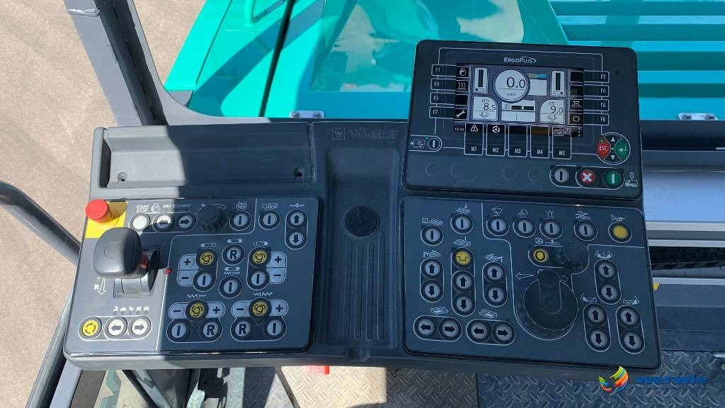 Pavimentadora de asfalto Vögele SUPER 1900-5i / AB600-5TV (3,00 - 6,00 m): foto 38 Pavimentadora de asfalto Vögele SUPER 1900-5i / AB600-5TV (3,00 - 6,00 m): foto 38