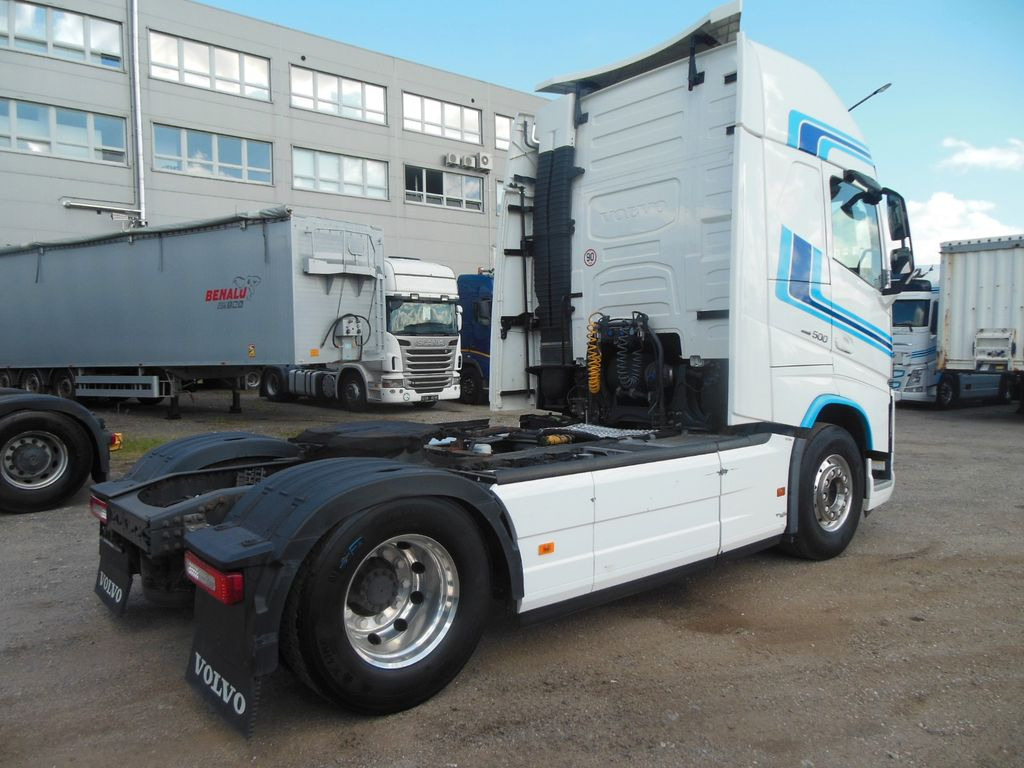 Volvo FH 13/500, GLOBE XL, HYDRAULIK, ALU FELGEN, TOP! - Cabeza tractora: foto 3 Volvo FH 13/500, GLOBE XL, HYDRAULIK, ALU FELGEN, TOP! - Cabeza tractora: foto 3