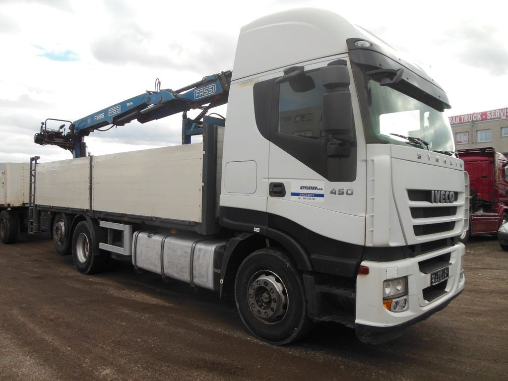 Iveco STRALIS AS 260S45, 6X2, MANUELL, FASSI F185 - Camión caja abierta, Camión grúa: foto 2 Iveco STRALIS AS 260S45, 6X2, MANUELL, FASSI F185 - Camión caja abierta, Camión grúa: foto 2