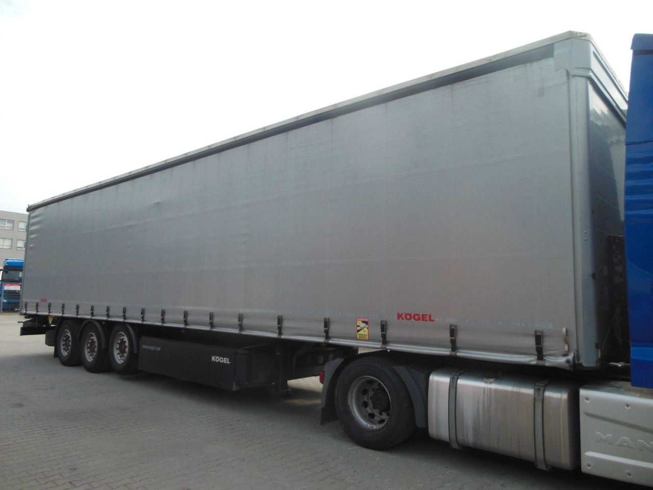 Kögel SN 24, SAF, PALETTEN BOX, - Semirremolque lona: foto 2 Kögel SN 24, SAF, PALETTEN BOX, - Semirremolque lona: foto 2
