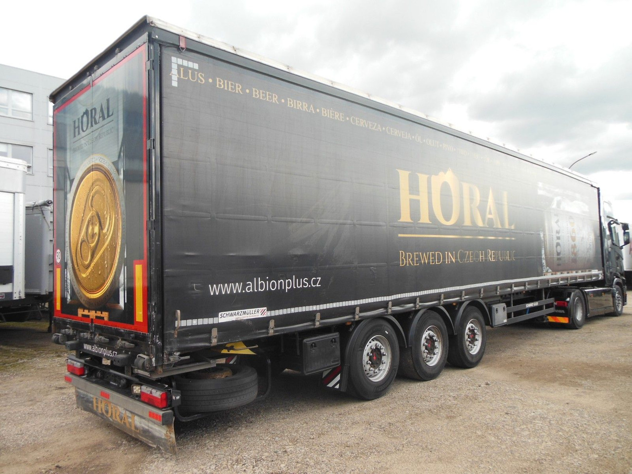 Schwarzmüller SPA 3/E, 2 x LIFTACHSE, ULTRALIGHT - Semirremolque lona: foto 3 Schwarzmüller SPA 3/E, 2 x LIFTACHSE, ULTRALIGHT - Semirremolque lona: foto 3