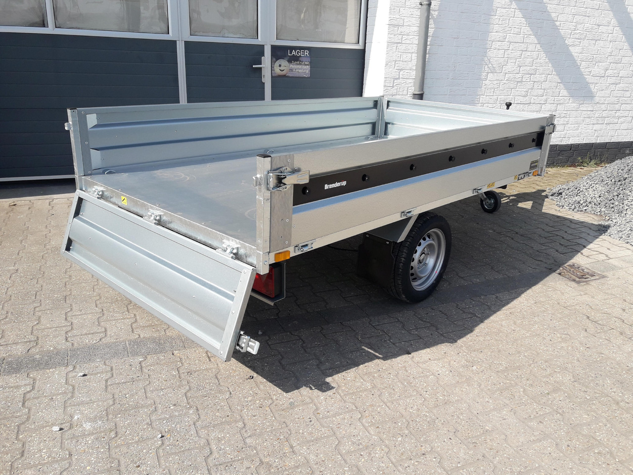 Brenderup Kipper BT 4260 SB 259x143x35cm Stahlwände Stahlboden (S) 1800kg - Remolque volquete: foto 5 Brenderup Kipper BT 4260 SB 259x143x35cm Stahlwände Stahlboden (S) 1800kg - Remolque volquete: foto 5