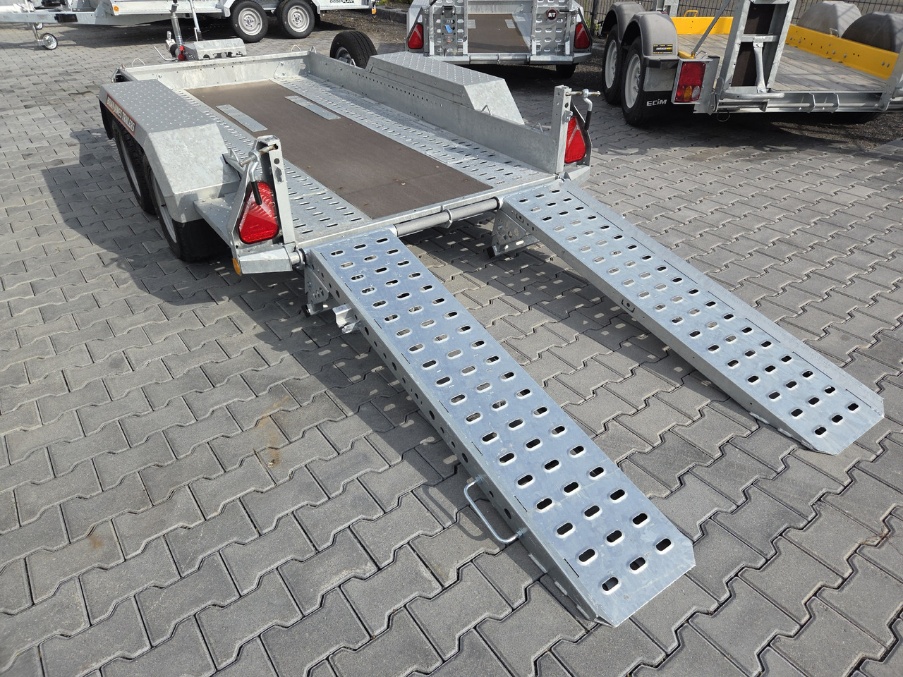 Brian James Digger Plant 543-2813-35 280x130cm Auffahrrampen klappbar Reserverad 3500kg - Remolque porta maquinaria: foto 5 Brian James Digger Plant 543-2813-35 280x130cm Auffahrrampen klappbar Reserverad 3500kg - Remolque porta maquinaria: foto 5