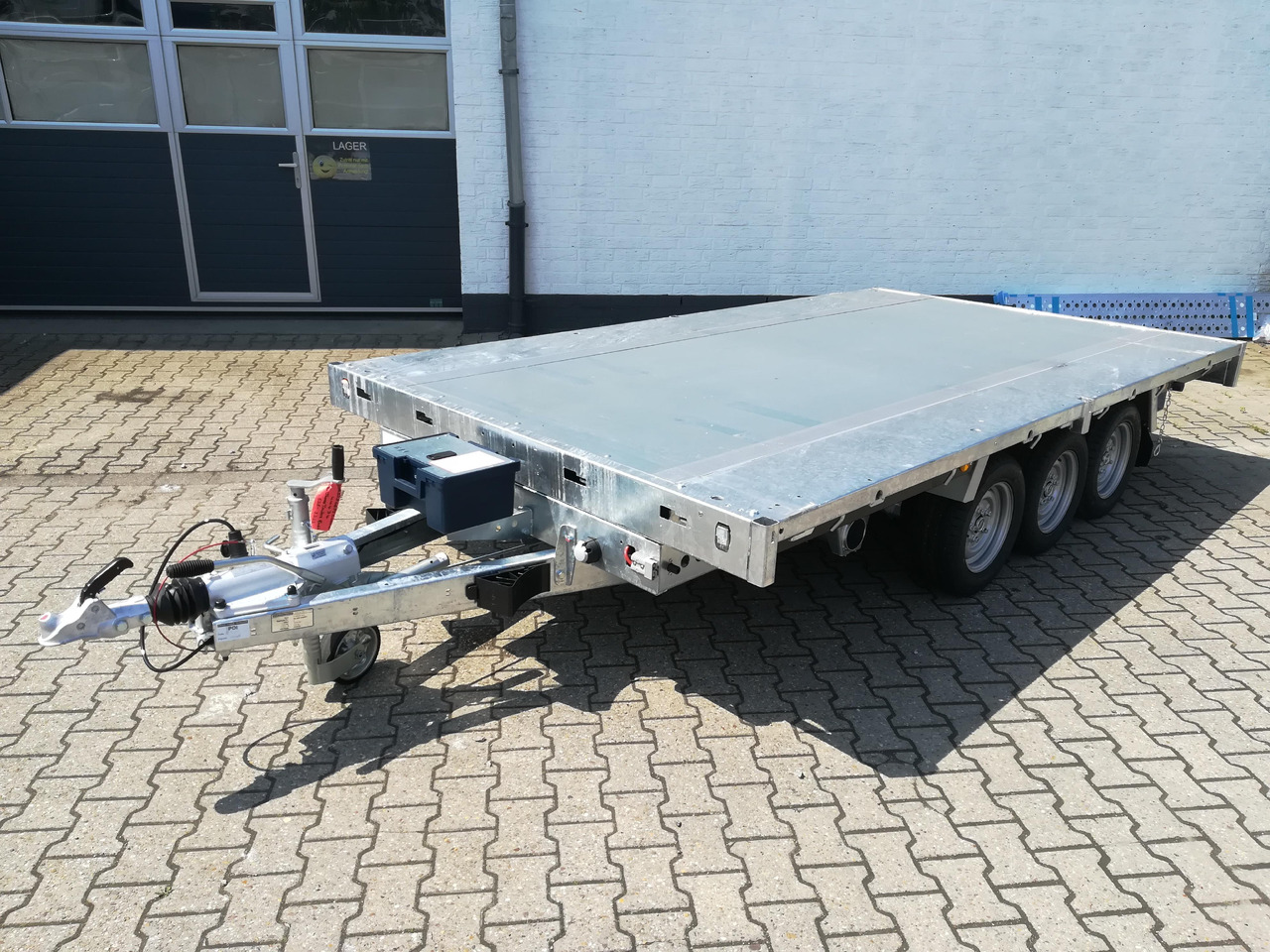 Brian James Trailer CarGO Tipper 2 elektrisch 360x195x30cm Stahlbordwände Pendel 12" Tridem 3,5t on - Remolque volquete: foto 2 Brian James Trailer CarGO Tipper 2 elektrisch 360x195x30cm Stahlbordwände Pendel 12" Tridem 3,5t on - Remolque volquete: foto 2