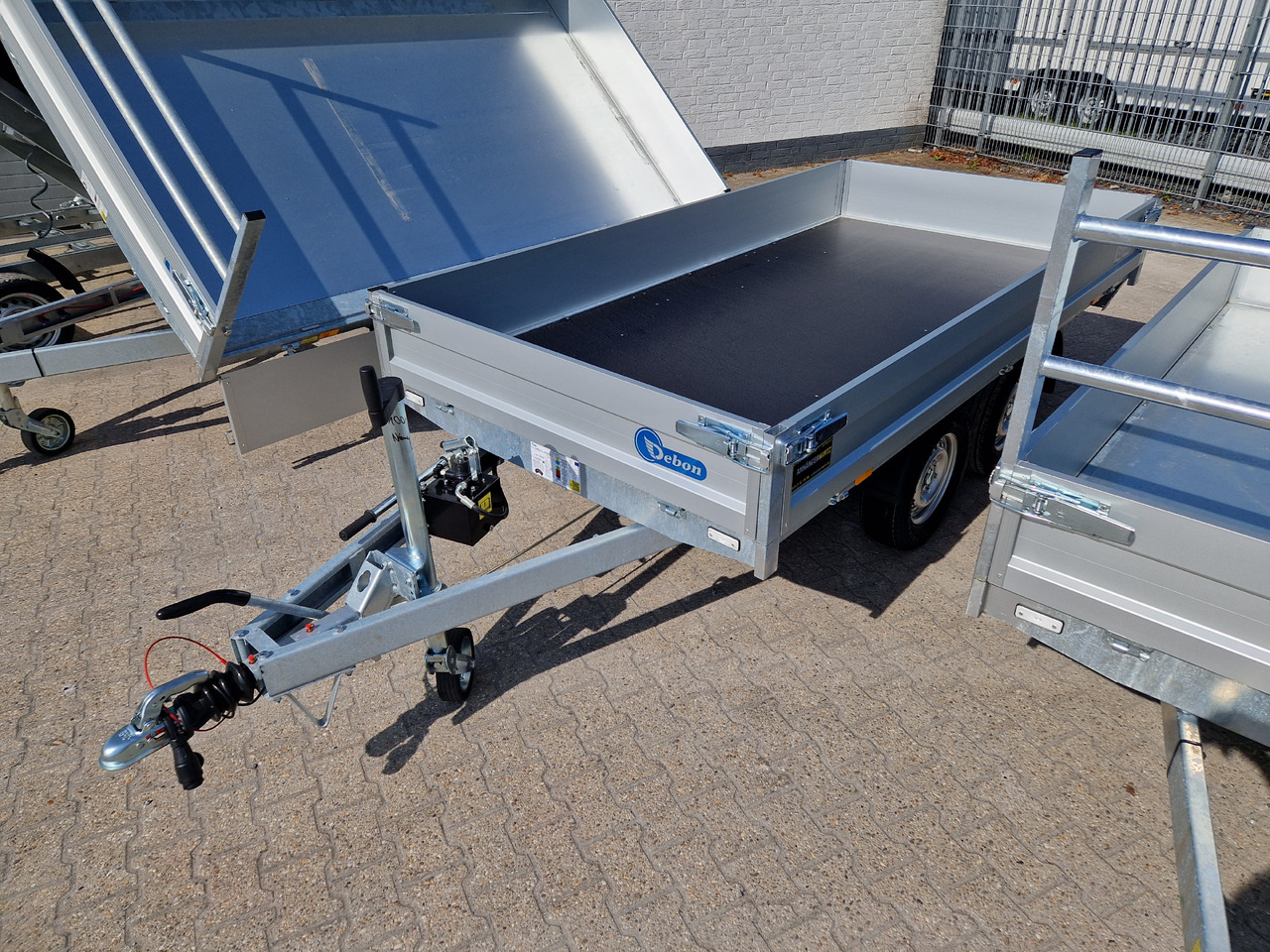 Cheval Liberte Debon Kipper PW 1.2 20 ECO 306x155x30cm 2000kg Modell 2024 - Remolque volquete: foto 2 Cheval Liberte Debon Kipper PW 1.2 20 ECO 306x155x30cm 2000kg Modell 2024 - Remolque volquete: foto 2