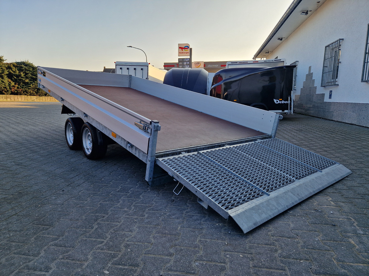 Hapert Indigo HT-2 405x201x30cm ankippbar Heckklappe Seilwinde 3500kg - Remolque porta maquinaria: foto 3 Hapert Indigo HT-2 405x201x30cm ankippbar Heckklappe Seilwinde 3500kg - Remolque porta maquinaria: foto 3