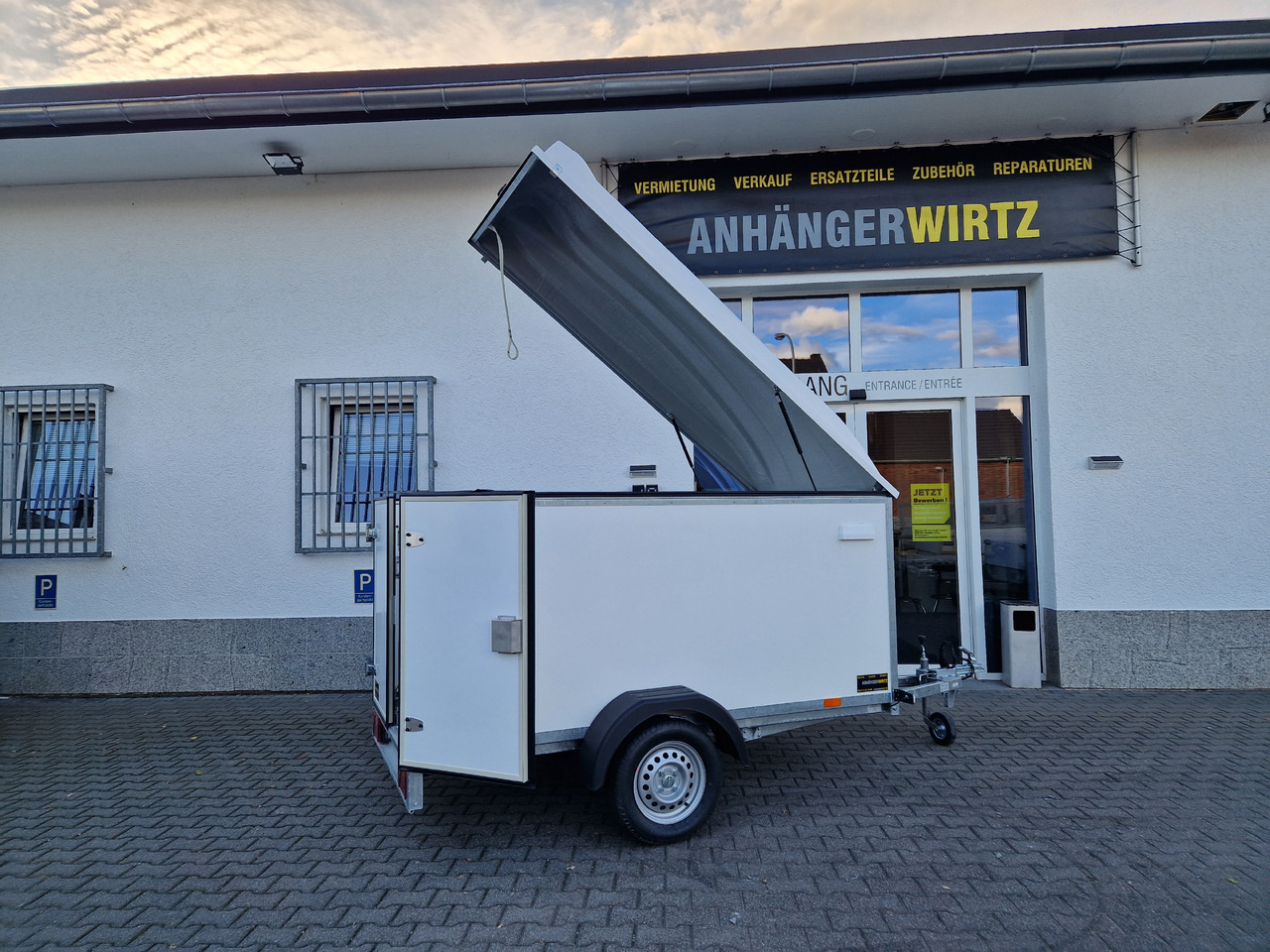 Kargo Deckel TFDL 250.00 U 245x130x140cm Hecktüren Stützen (S) 100km/H 750kg - Remolque de coche: foto 4 Kargo Deckel TFDL 250.00 U 245x130x140cm Hecktüren Stützen (S) 100km/H 750kg - Remolque de coche: foto 4