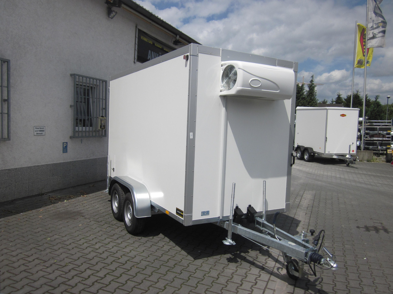 Kühlanhänger AZKF 2735/155 343x154x200cm GOVI Kühlaggregat 4 Iso 60 Frioliner Juli Aktion - Remolque frigorífico: foto 5 Kühlanhänger AZKF 2735/155 343x154x200cm GOVI Kühlaggregat 4 Iso 60 Frioliner Juli Aktion - Remolque frigorífico: foto 5