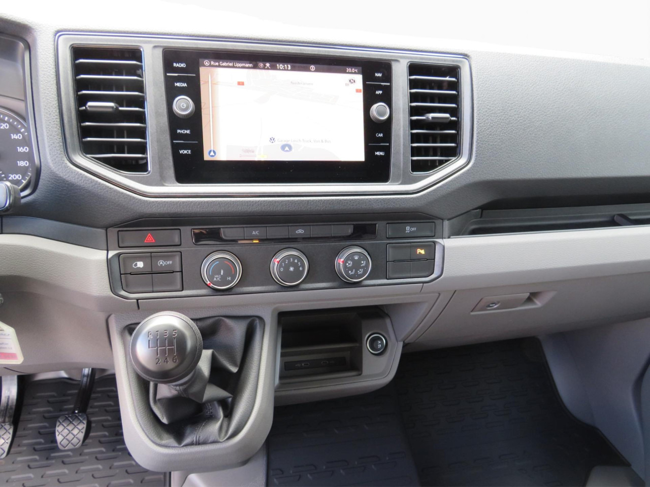 VOLKSWAGEN Crafter 35 L3H3 Kasten Klima Navi ZV - Furgón: foto 4 VOLKSWAGEN Crafter 35 L3H3 Kasten Klima Navi ZV - Furgón: foto 4