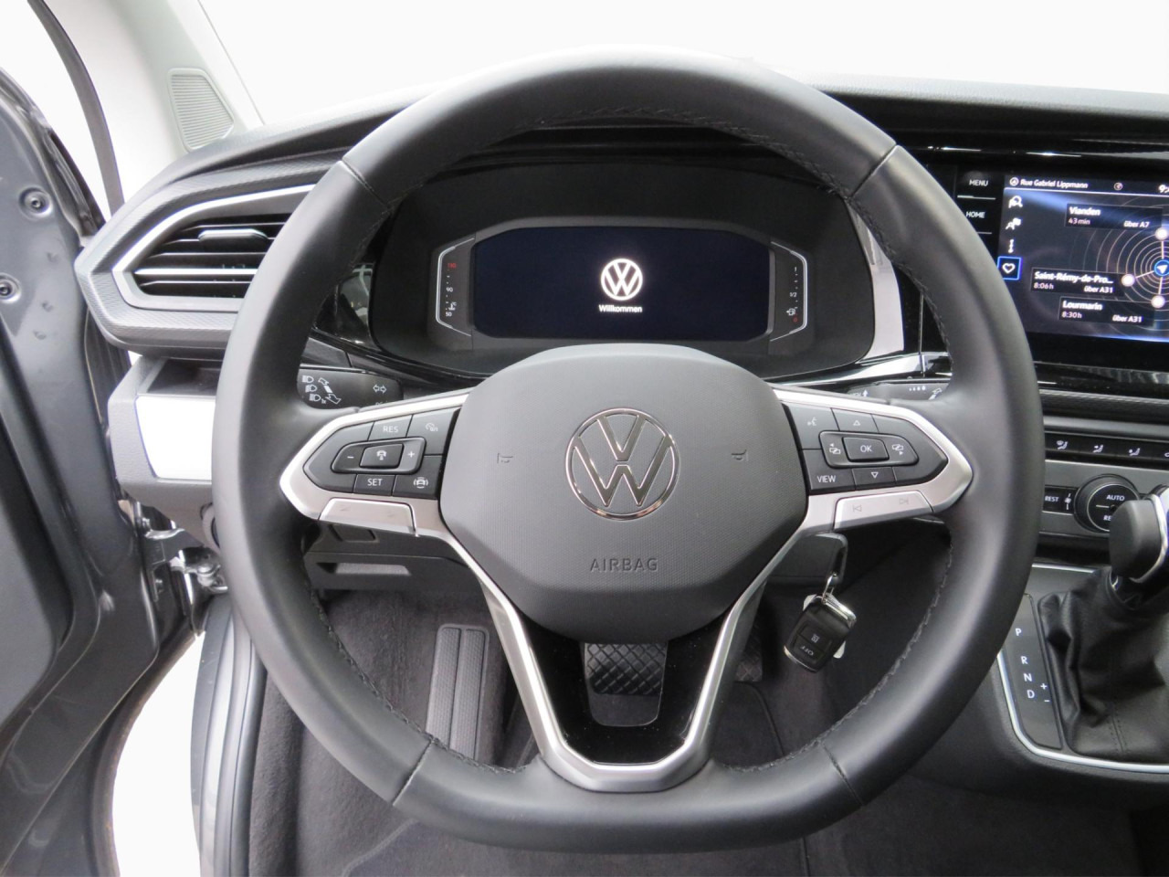 VOLKSWAGEN T6.1 Multivan Comfortline Edition Court Bluetooth - Coche: foto 3 VOLKSWAGEN T6.1 Multivan Comfortline Edition Court Bluetooth - Coche: foto 3