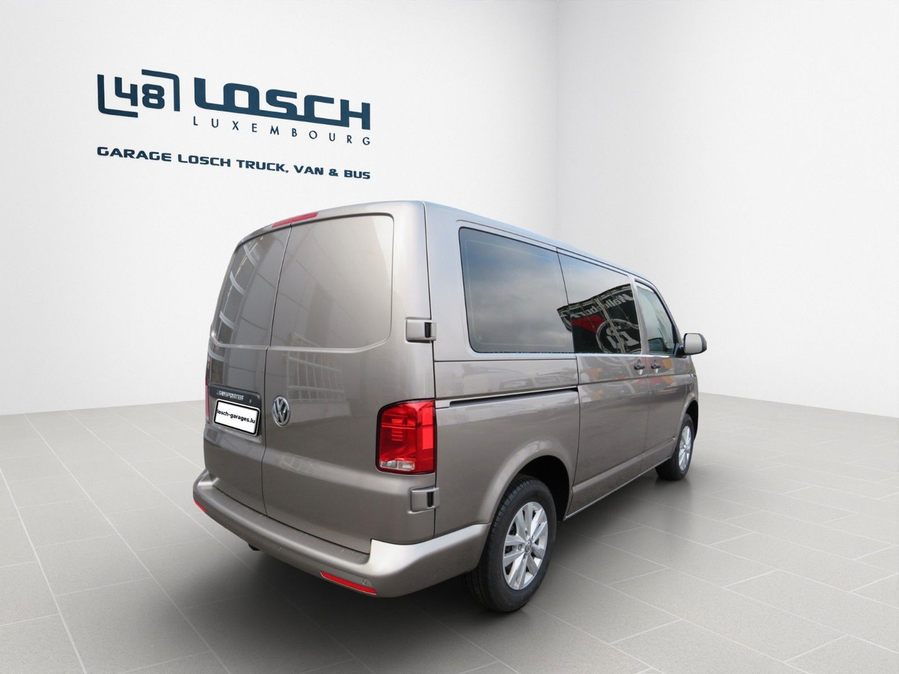 Volkswagen T6.1 Transporter Trendline 2.0 TDI Kasten - Furgoneta pequeña: foto 4 Volkswagen T6.1 Transporter Trendline 2.0 TDI Kasten - Furgoneta pequeña: foto 4