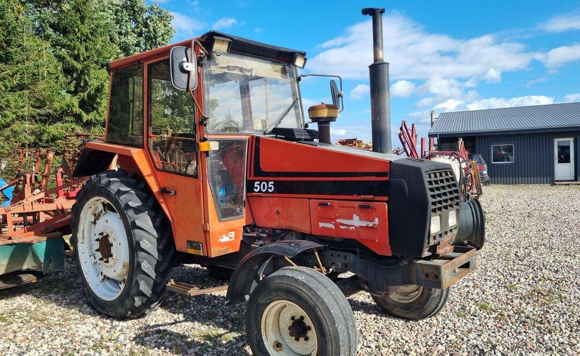 Valmet 505 - Tractor: foto 1 Valmet 505 - Tractor: foto 1