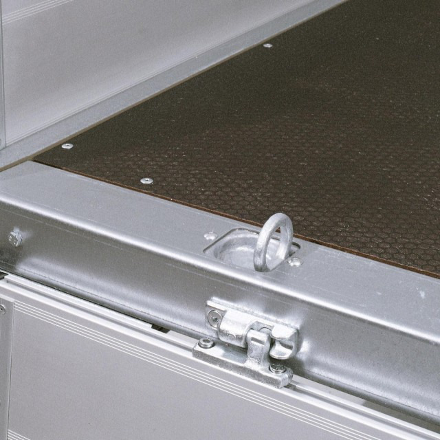 Brenderup 5325ATB2500 Alu Hochlader, 2,5 to. 3250 x 1800 x 330 mm - Remolque de coche: foto 3 Brenderup 5325ATB2500 Alu Hochlader, 2,5 to. 3250 x 1800 x 330 mm - Remolque de coche: foto 3