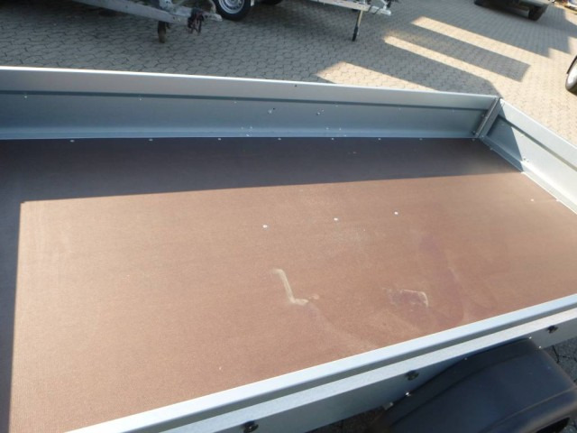 Brenderup Tieflader 2270SUB750 Stahl, 0,75 to. 2700x1300x270mm - Remolque de coche: foto 3 Brenderup Tieflader 2270SUB750 Stahl, 0,75 to. 2700x1300x270mm - Remolque de coche: foto 3