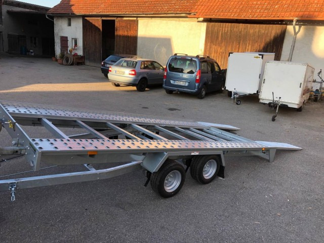 Humbaur Autotransportanhänger FTK 274022, 4000 x 2140 x 50 mm, 2,7 to. - Remolque portavehículos: foto 3 Humbaur Autotransportanhänger FTK 274022, 4000 x 2140 x 50 mm, 2,7 to. - Remolque portavehículos: foto 3