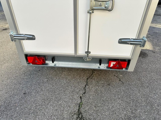 Remolque caja cerrada nuevo Humbaur Koffer HK 152515-15P FlexZurr 1,5 t. 2510 x 1310 x 1520 mm: foto 9