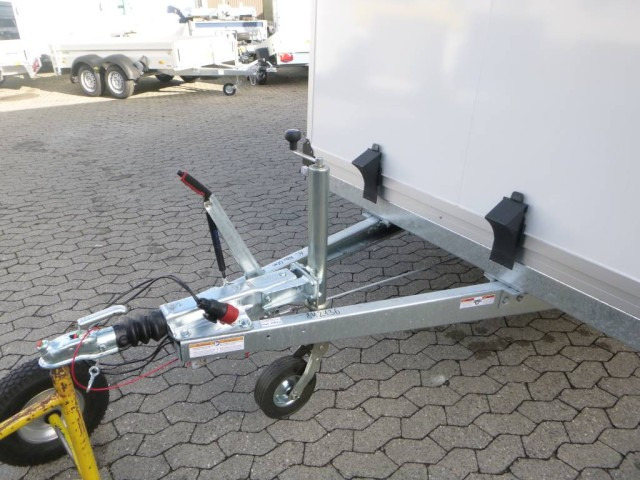 Humbaur Koffer HK 253218-20 PF30, 2,5 to. 3185x1730x1885mm - Remolque caja cerrada: foto 2 Humbaur Koffer HK 253218-20 PF30, 2,5 to. 3185x1730x1885mm - Remolque caja cerrada: foto 2