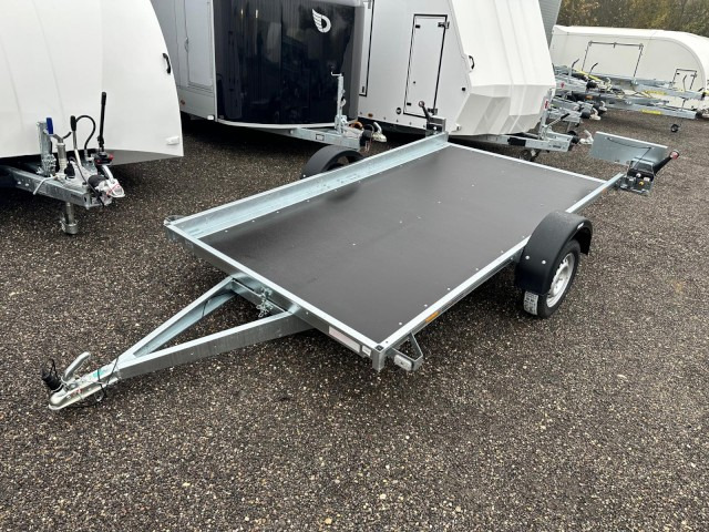 Neptun GN152, N7-305 multi, 750 kg 3050 x 1660 x 100 mm - Remolque de coche: foto 1 Neptun GN152, N7-305 multi, 750 kg 3050 x 1660 x 100 mm - Remolque de coche: foto 1