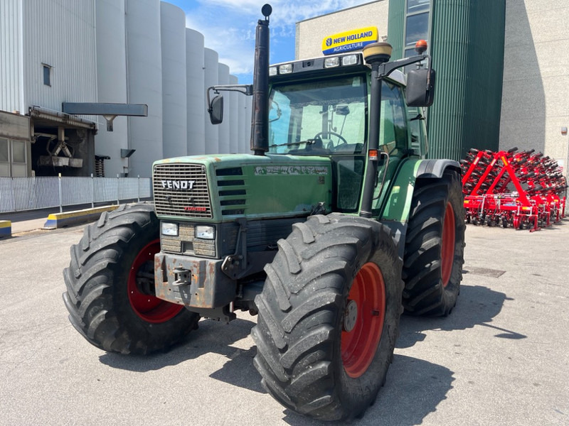 Fendt Favorit 514 C - Tractor: foto 1 Fendt Favorit 514 C - Tractor: foto 1