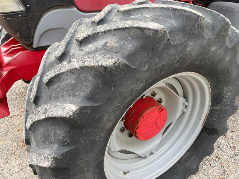 Tractor MCCORMICK XTX 200: foto 8