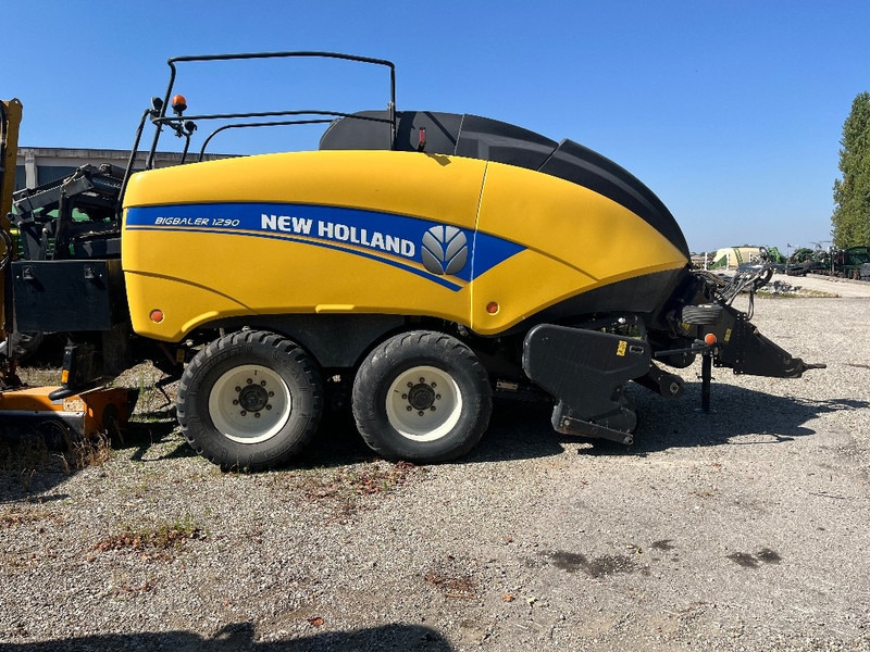 New Holland 1290 - Empacadora de pacas cuadradas: foto 2 New Holland 1290 - Empacadora de pacas cuadradas: foto 2