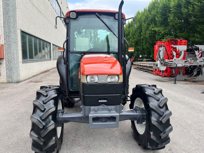 New Holland TN 55 D - Tractor: foto 2 New Holland TN 55 D - Tractor: foto 2