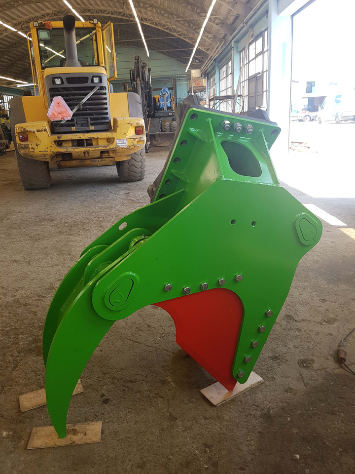 Balavto B-Cutter 8-15 - Pinza de manipulación para Excavadora: foto 3 Balavto B-Cutter 8-15 - Pinza de manipulación para Excavadora: foto 3