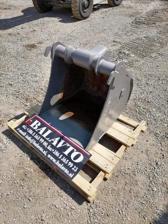 Digging bucket 700 mm - Cazo para excavadora: foto 2 Digging bucket 700 mm - Cazo para excavadora: foto 2