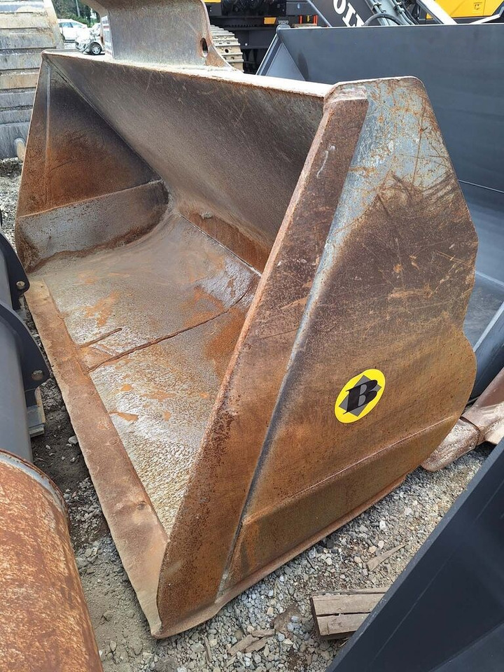Loader bucket 2880 mm BOE - Cazo cargador: foto 1 Loader bucket 2880 mm BOE - Cazo cargador: foto 1