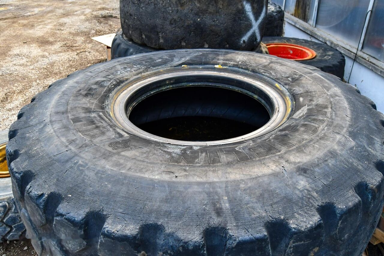 Neumático para Cargadora de ruedas Michelin 23.5R25: foto 6