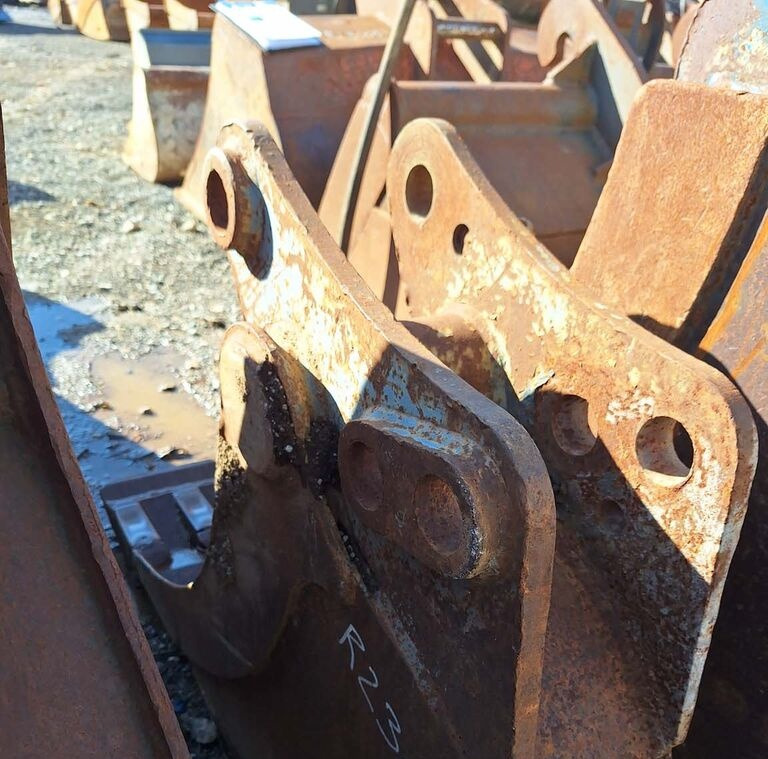 Narrow digging bucket 300 mm - Cazo para excavadora: foto 2 Narrow digging bucket 300 mm - Cazo para excavadora: foto 2