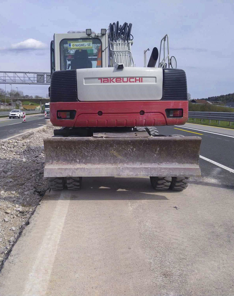 Takeuchi TB1160W - Excavadora de ruedas: foto 5 Takeuchi TB1160W - Excavadora de ruedas: foto 5