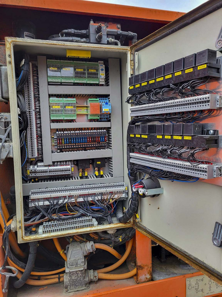 Tamrock Ranger 500-2 - Perforadora: foto 4 Tamrock Ranger 500-2 - Perforadora: foto 4