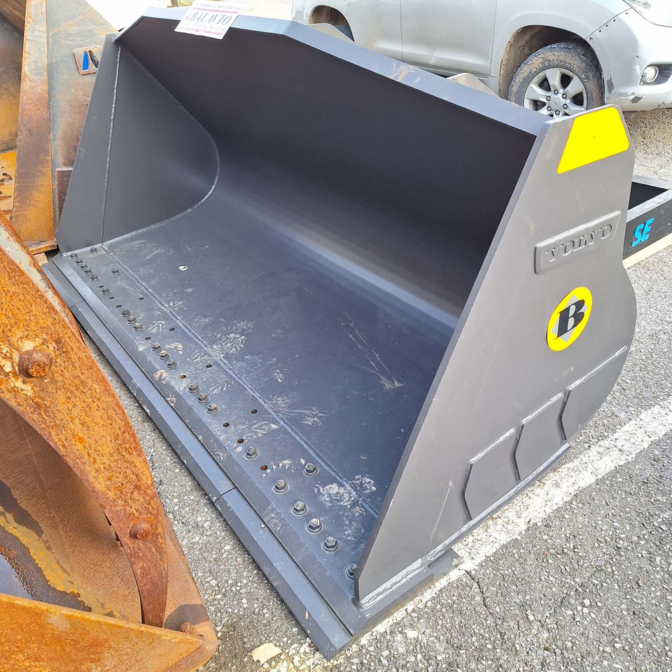 VOLVO 2880 mm for 18-22 ton wheel loaders - Cazo cargador para Cargadora de ruedas: foto 1 VOLVO 2880 mm for 18-22 ton wheel loaders - Cazo cargador para Cargadora de ruedas: foto 1